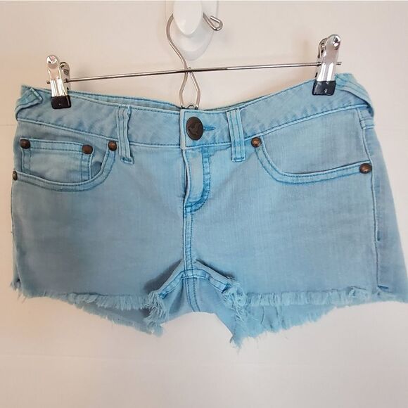Free People Women's Blue Shorts Size W 29 - Picture 2 of 8